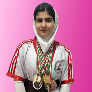 🏆 نازنین‌زهرا حیدری  دانش‌آموز افتخارآفرین مجتمع غیردولتی دخترانه عطار